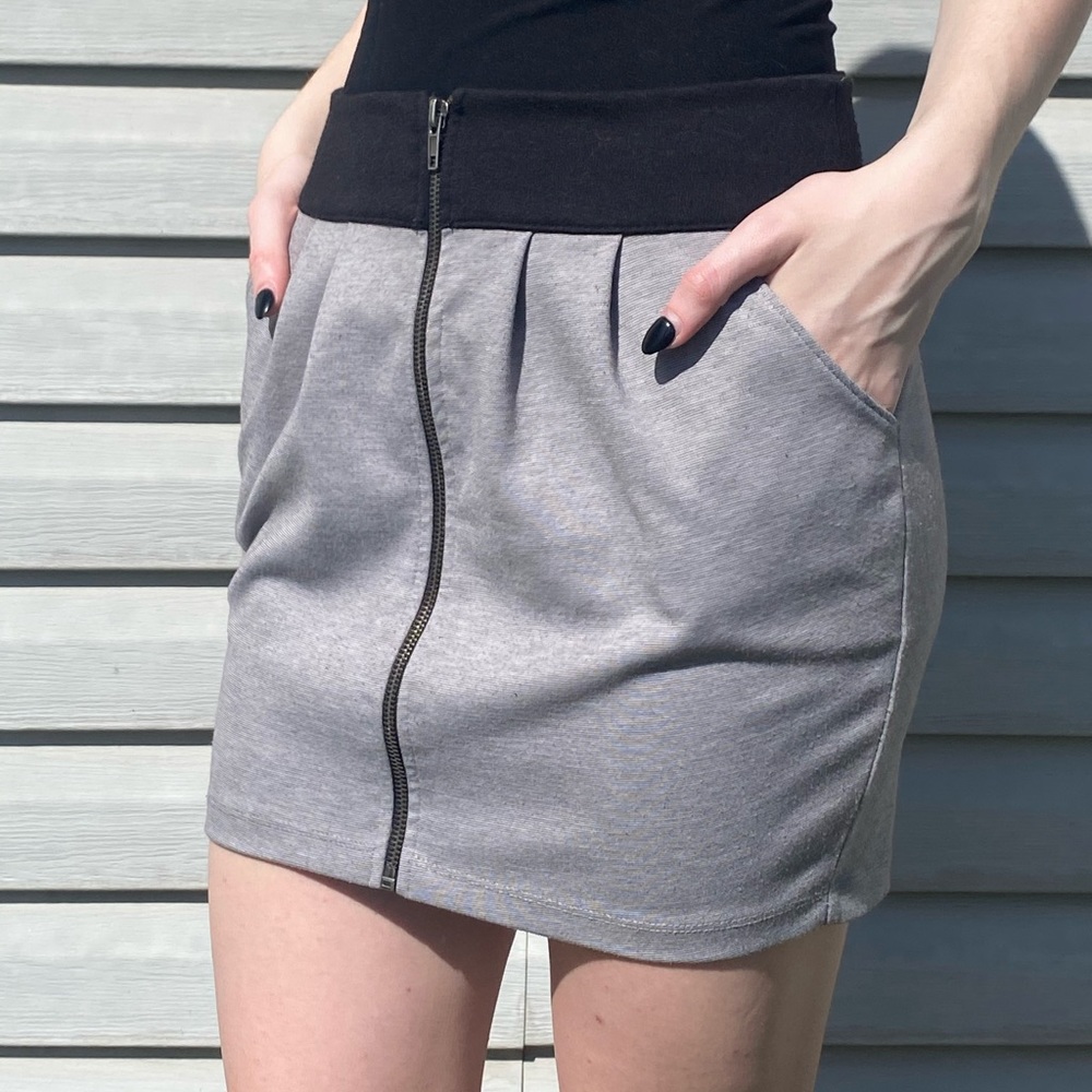 Forever 21 skirt